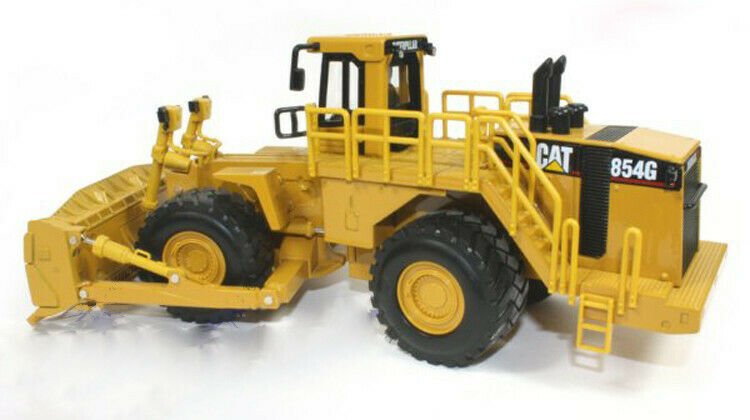 Tractor De Ruedas  854G Escala 1:50 (Modelo Descontinuado)