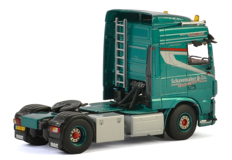 01-2477 Tracto DAF XF SC Schavemaker Escala 1:50 (Pre-Venta) - KATZER