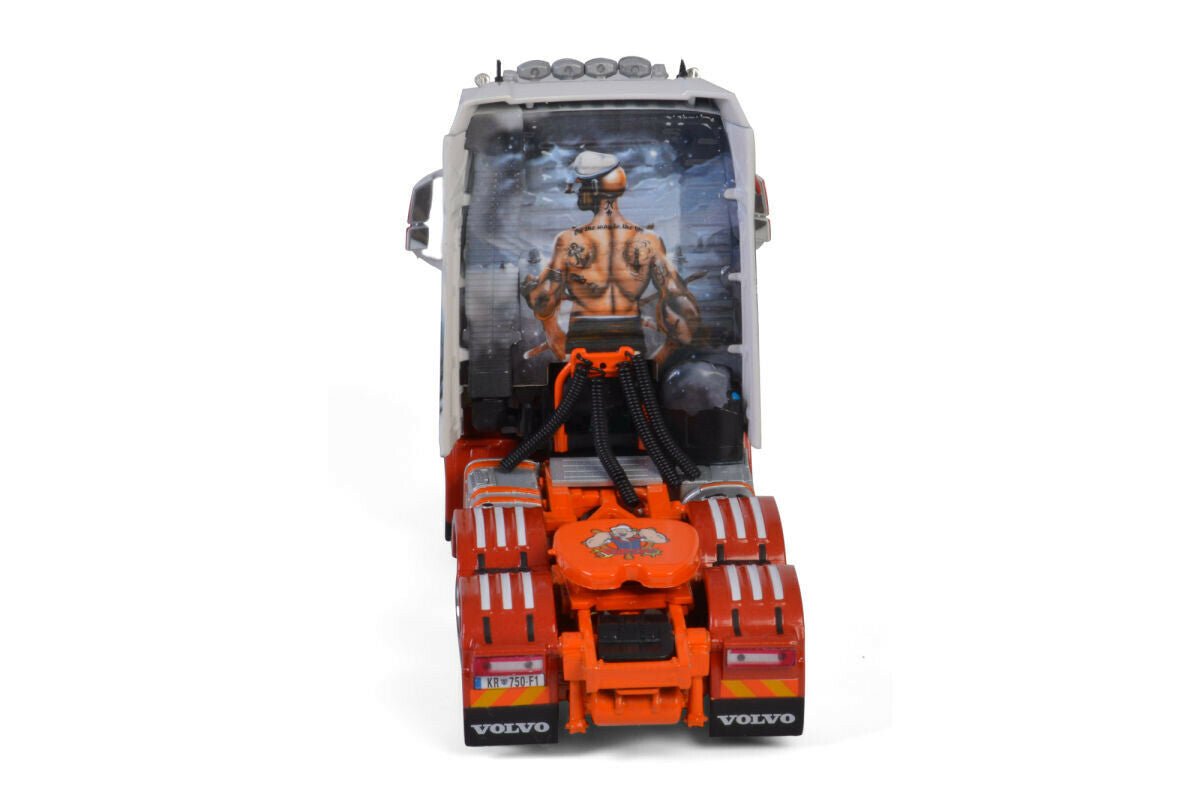 01-2540 Tracto Volvo FH4 Floro D.O.O Escala 1:50 - KATZER