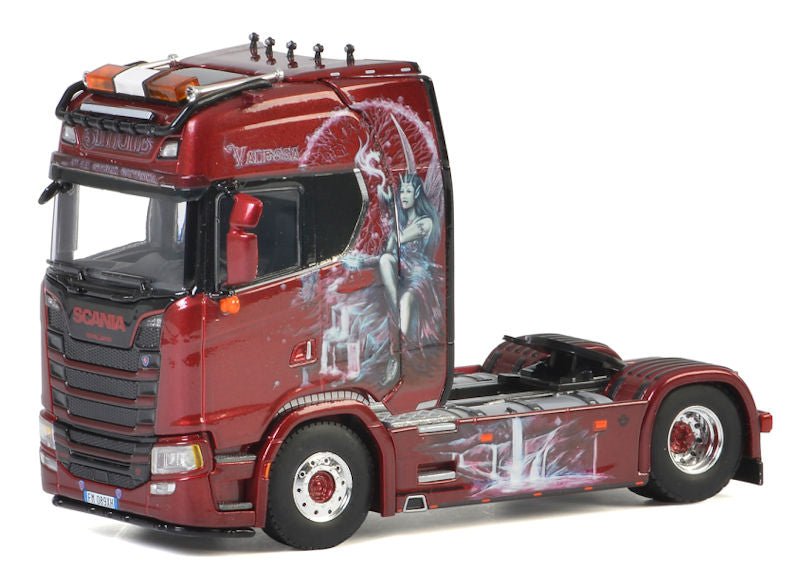 01-2642 Tracto Scania CS20H Escala 1:50 (Modelo Descontinuado) - KATZER
