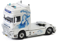Thumbnail for 01-3307 Tracto DAF XF Super Space 4x2 Cab D.M Van Veen Escala 1:50 - KATZER