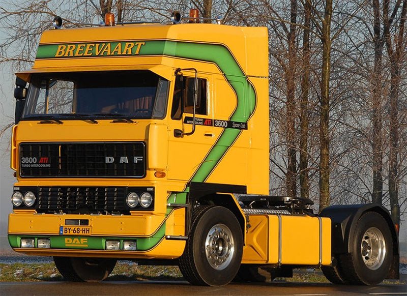 01-3440 Tracto DAF 3600 Breevaart Escala 1:50 (Modelo Descontinuado) - KATZER