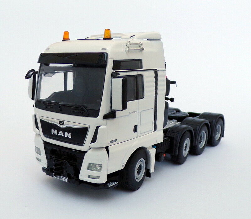 03-2026 Tracto Man TGX XXL Euro 6C Facelift 8X4 Escala 1:50 (Pre-Venta) - KATZER