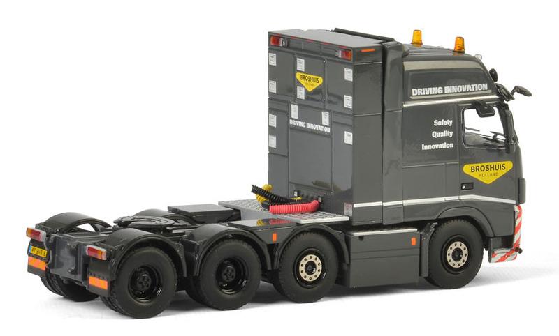 04-2030 Tracto Volvo FH3 Globetrotter XXL Escala 1:50 - KATZER