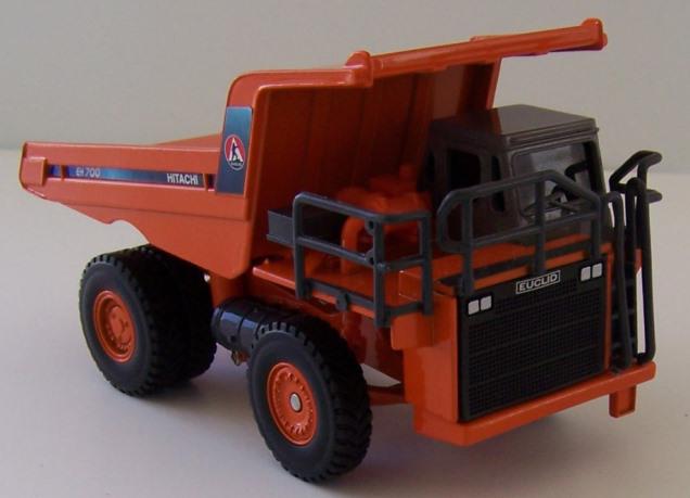 15712 Camión Minero Hitachi EH700 Escala 1:50 (Modelo Descontinuado) - KATZER
