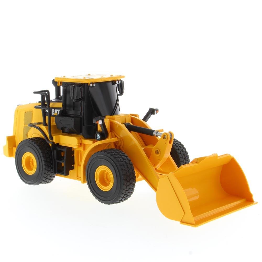 23003 Cargador De Ruedas 950M Control Remoto Escala 1:35 - KATZER