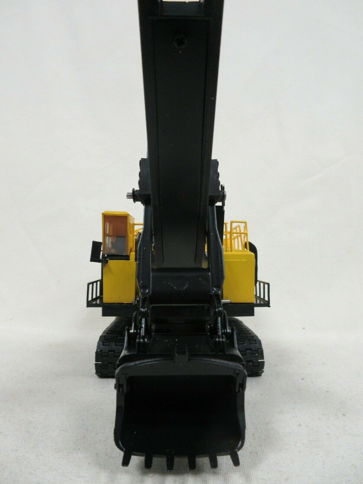 2940 Pala Minera P&H 2800 Escala 1:87 (Modelo Descontinuado) - KATZER