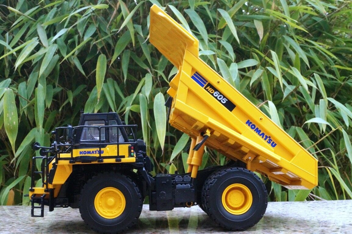 50-3387 Camión Minero Komatsu Hd605-8 Escala 1:50