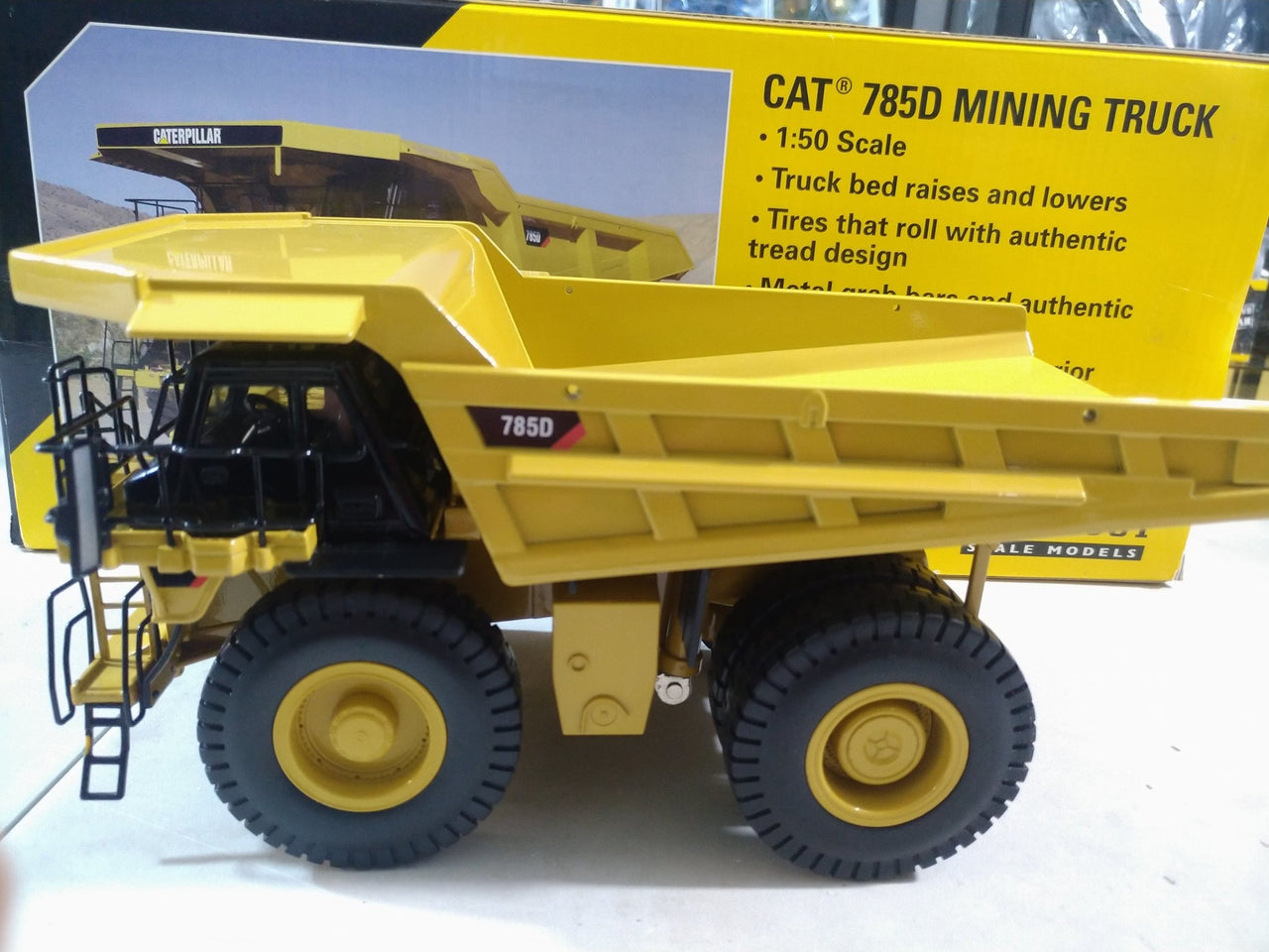 Camión Minero  785D Escala 1:50 (Modelo Descontinuado)