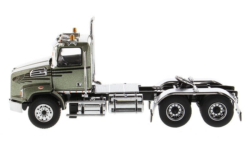 Western Star 4700 Tractor Truck 1:50 Scale