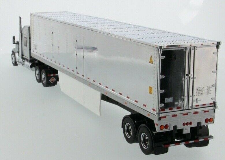 International LoneStar Sleeper Trailer 1:50 Scale