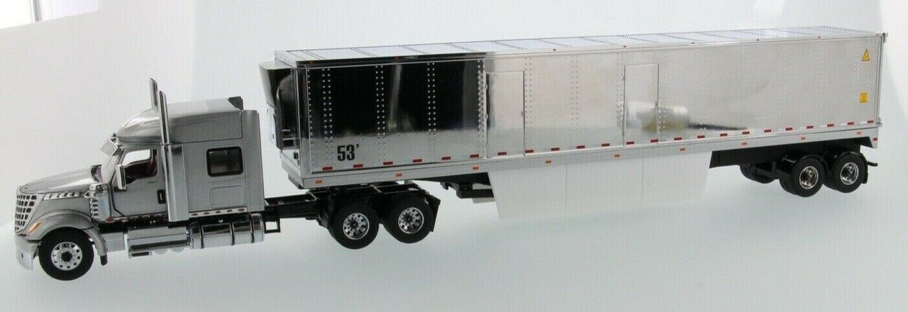 International LoneStar Sleeper Trailer 1:50 Scale