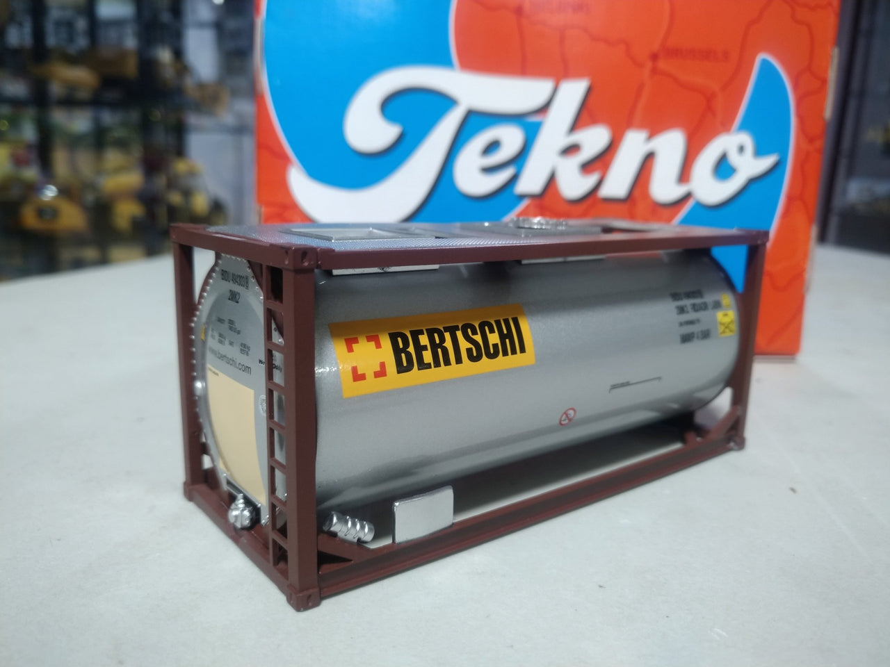 Contenedor Cisterna ISO de 20' Bertschi Escala 1:50