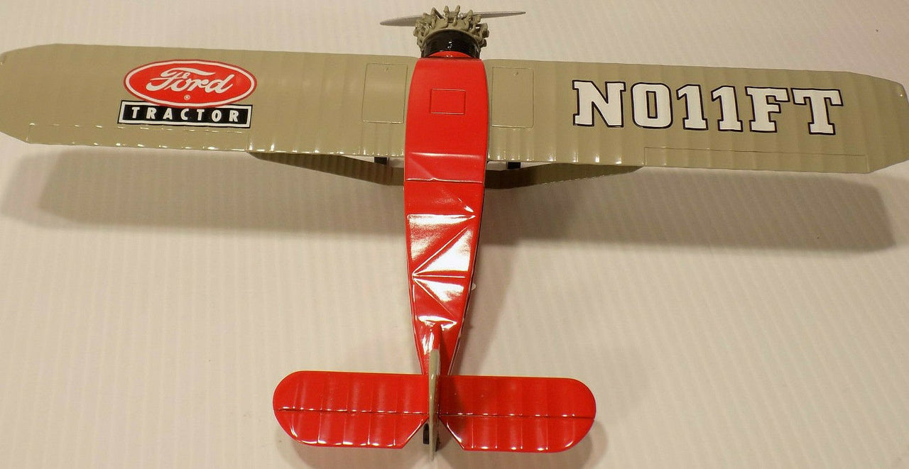 Avioneta Ford Escala 1:44