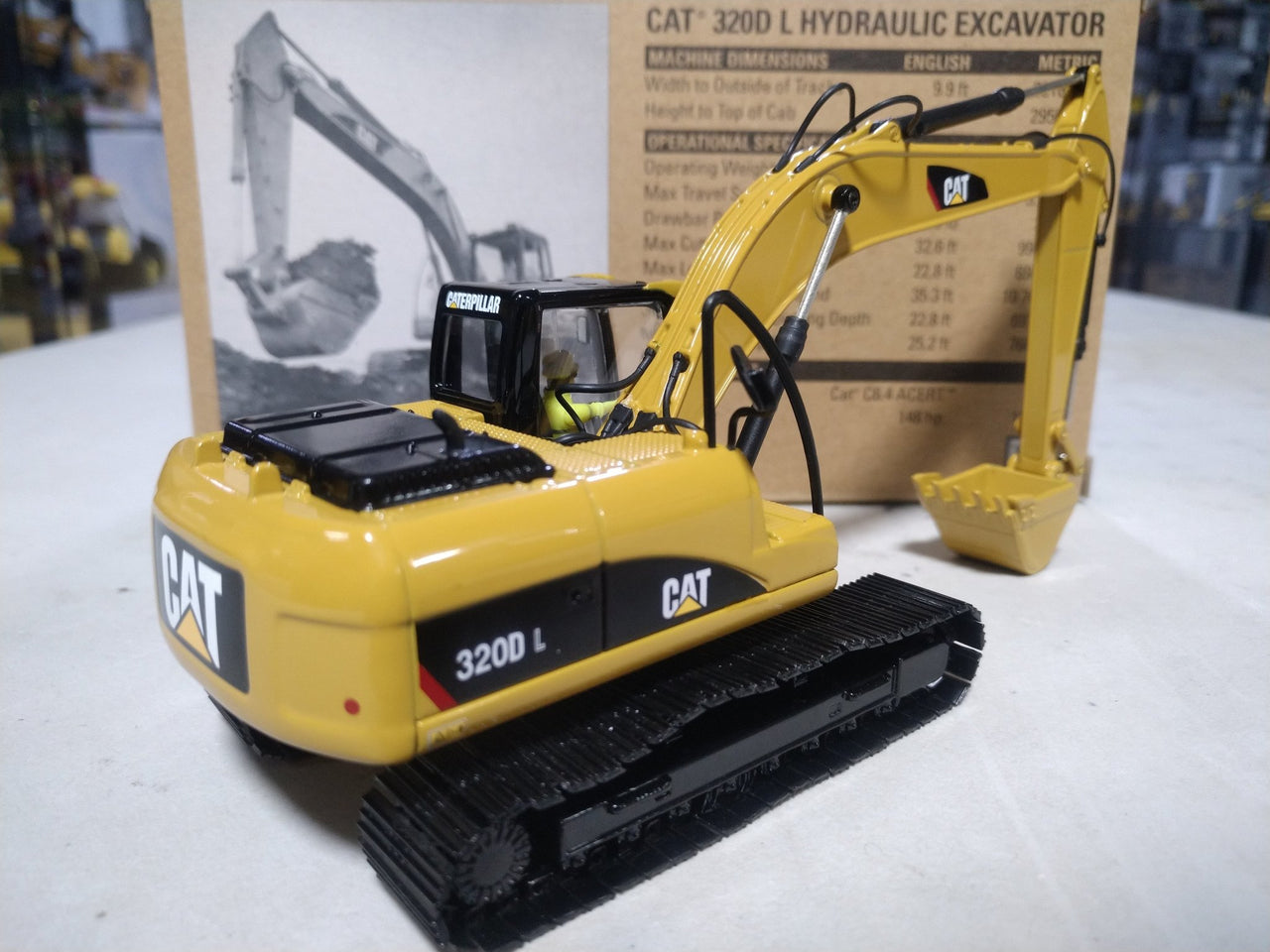 320D L Hydraulic Excavator Scale 1:50 (Discontinued Model)