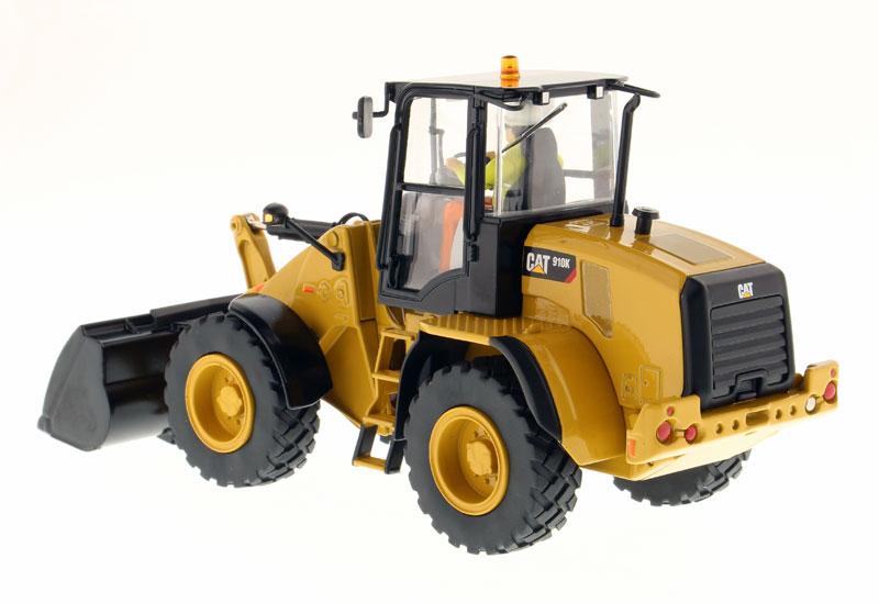 Cargador De Ruedas  910K Escala 1:32 (Modelo Descontinuado)