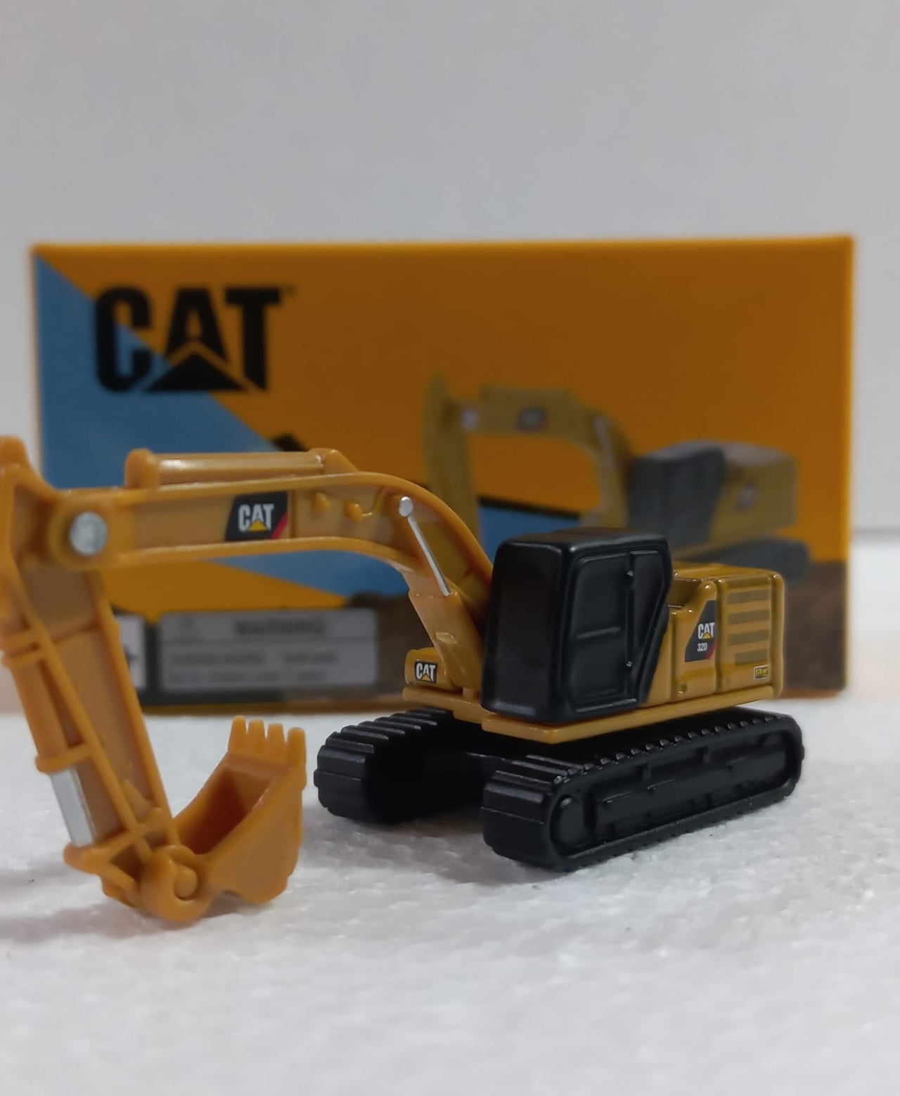85977CB Excavadora Hidráulica Caterpillar 320 - KATZER