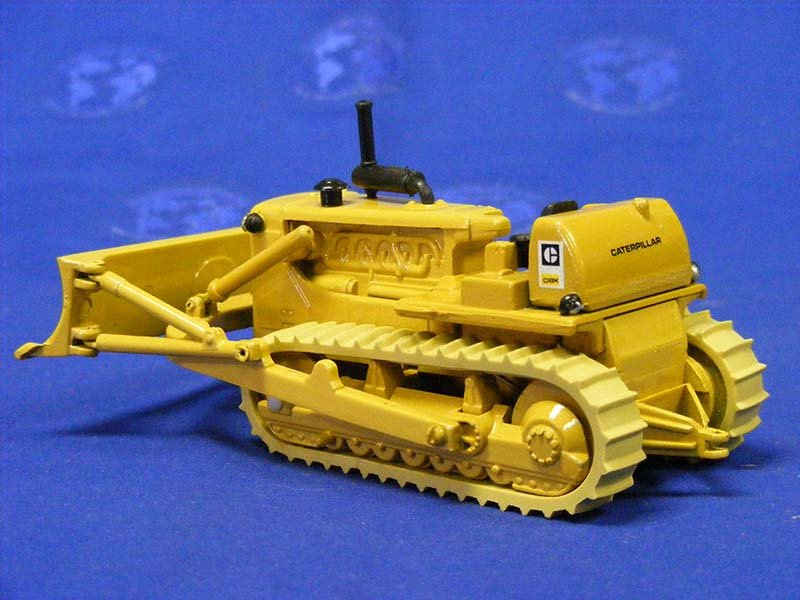 ARPD8K Tractor De Orugas Caterpillar D8K Escala 1:50 (Modelo Descontinuado) - KATZER