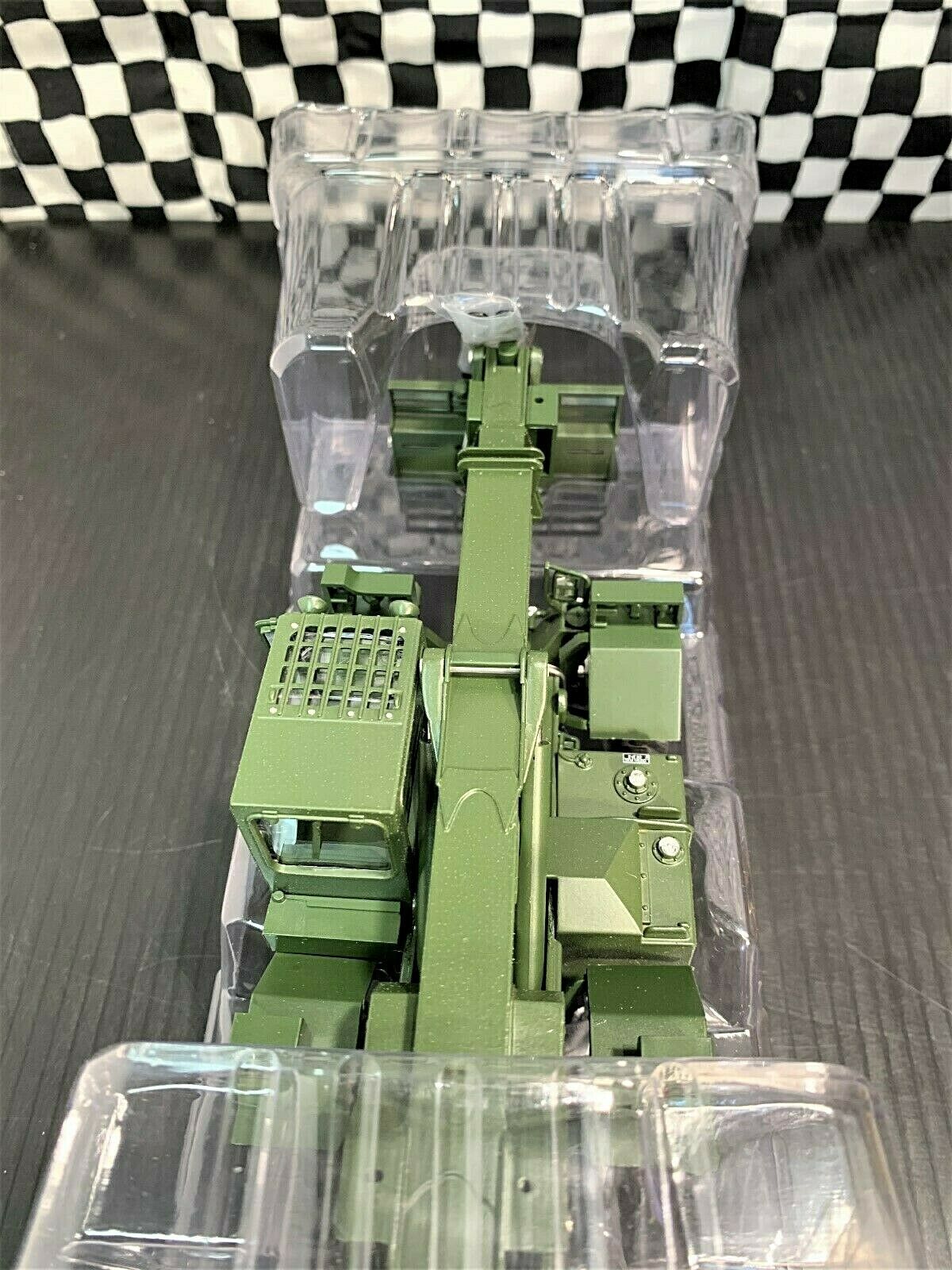 Manipulador Militar JLG Atlas II Escala 1:32 - KATZER