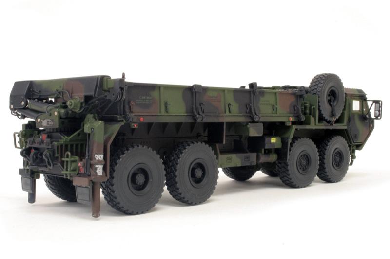 Camión Militar De Transporte Oshkosh HEMTT M985 Escala 1:50 (Modelo Descontinuado)
