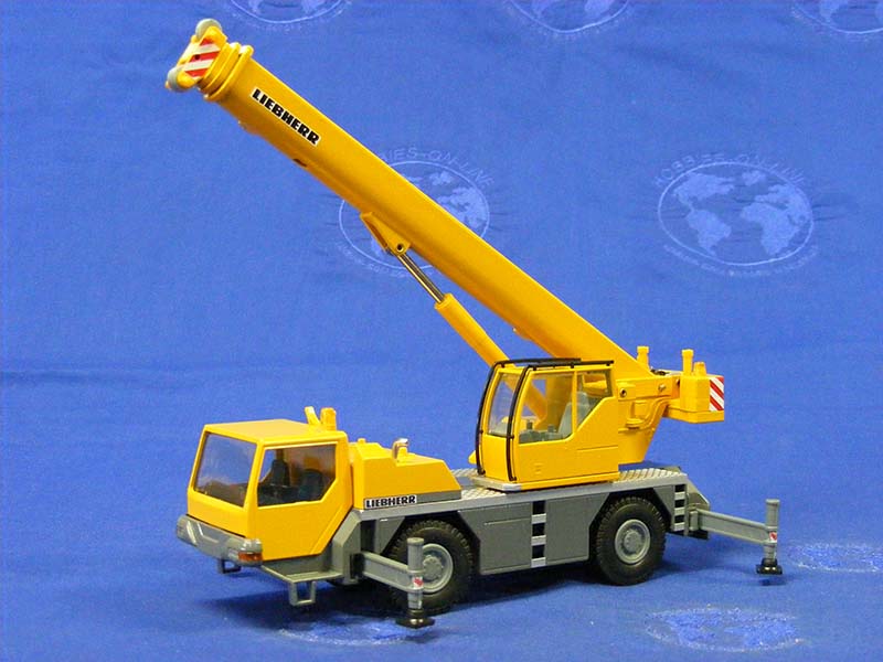 Grúa Hidráulica Móvil Liebherr LTM1030-2.1 Escala 1:50 (Modelo Descontinuado)