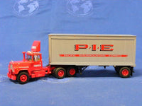Thumbnail for Tráiler Mack R-Model Day Cab 28' P.I.E Escala 1:64