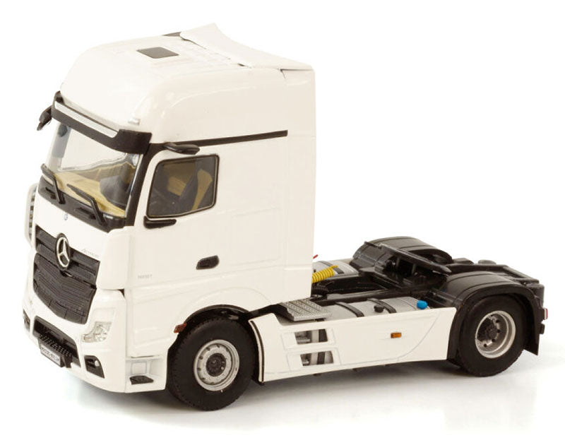 Tracto Mercedes Benz Actros MP5 Giga Space 4X2 Escala 1:50 (Pre-Venta)