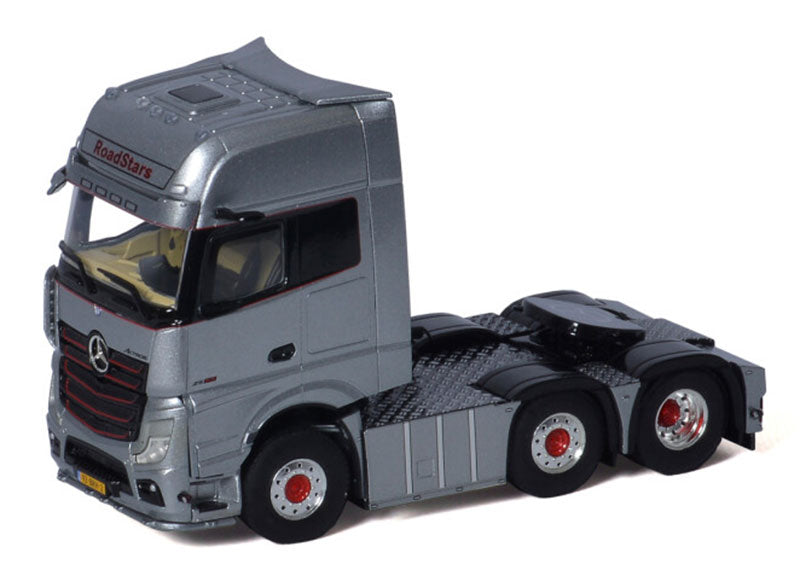 Tracto Mercedes Benz Actros MP5 Giga Space 4X2 Escala 1:50 (Pre-Venta)