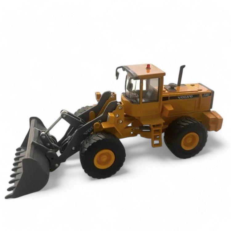 Cargador De Ruedas Volvo L150C Escala 1:50 (Modelo Descontinuado)