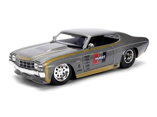 Chevrolet Camaro SS &amp; Iron Man Car Scale 1:24