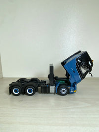 Thumbnail for Tracto Camión Volvo H2 International Escala 1:50 (Modelo Descontinuado) (Liquidación)