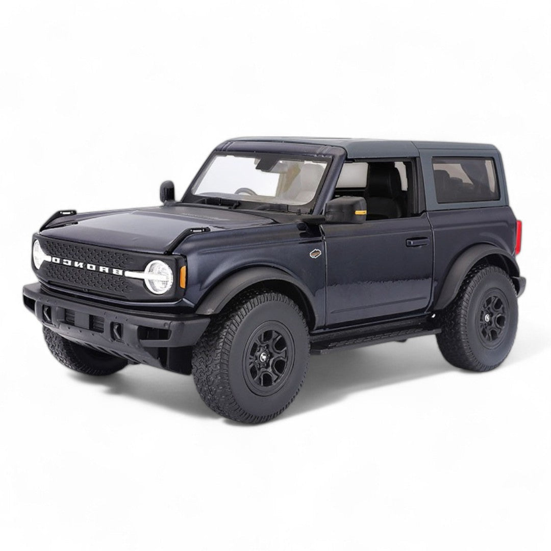 Auto Ford Bronco Wildtrak Año 2021 Escala 1:18