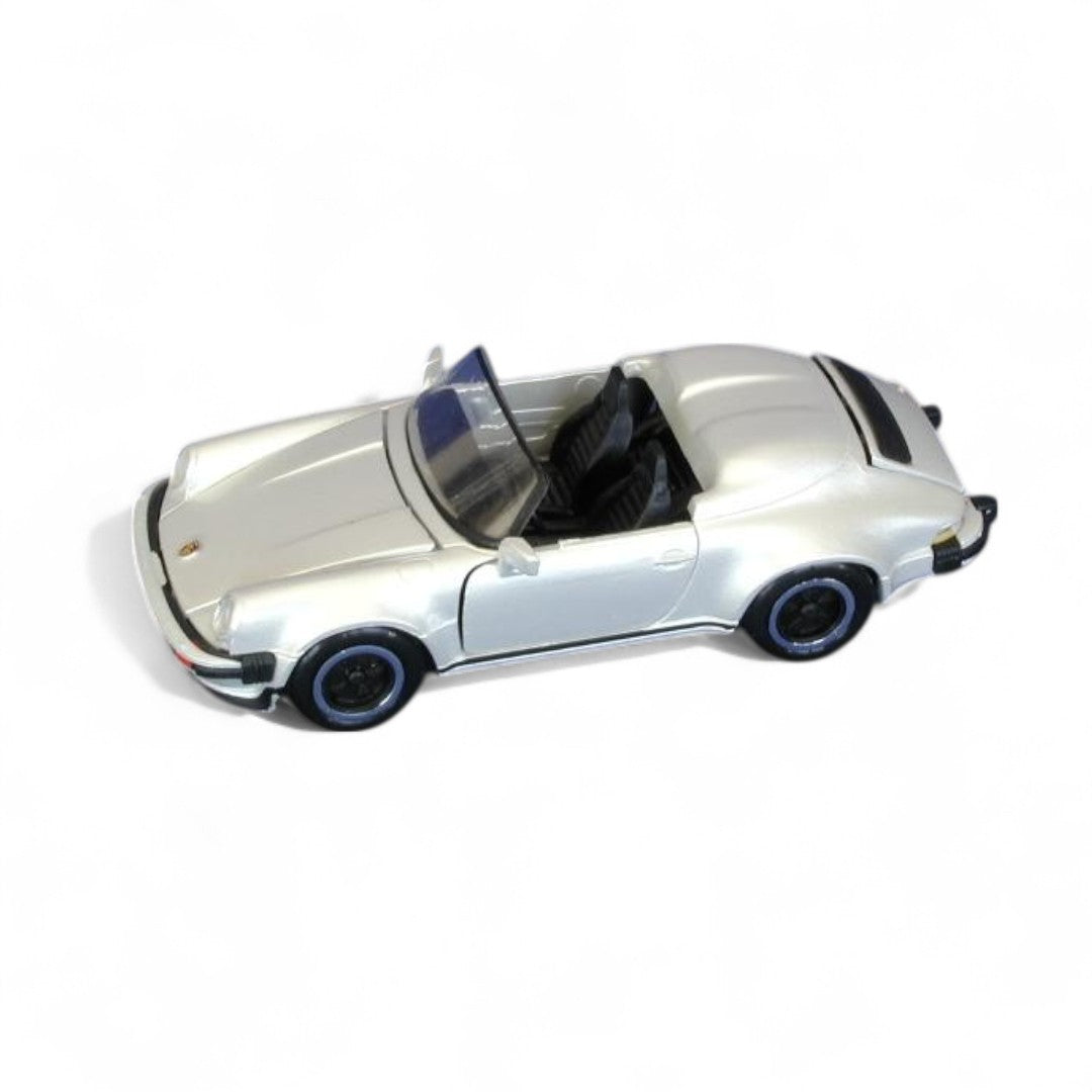 Auto Porsche 911 Escala 1:43 (Modelo Descontinuado)