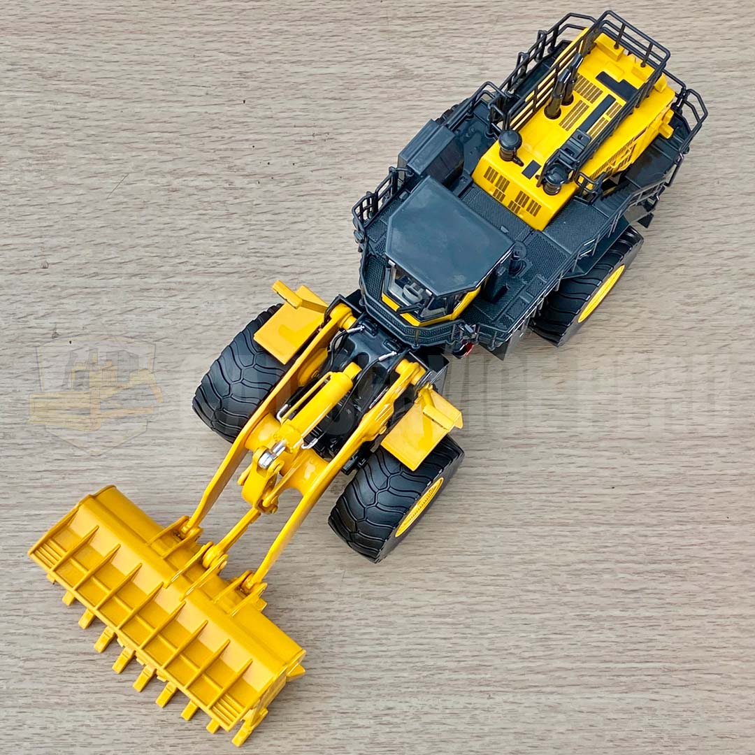 Cargador De Ruedas Komatsu WA900-3 Escala 1:50