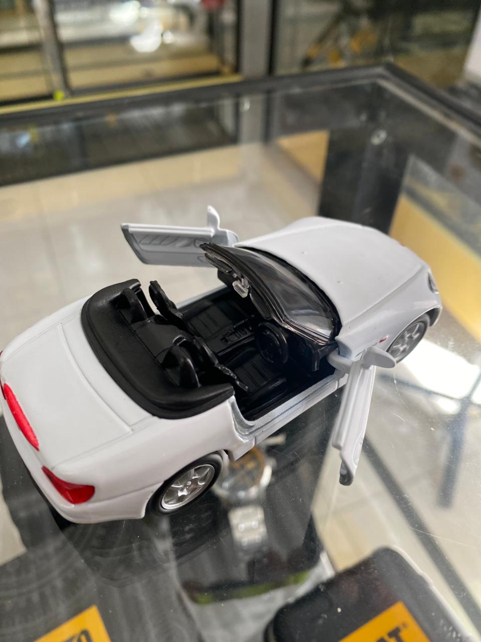 Auto Honda S2000 Escala 1:34 (Modelo Descontinuado)