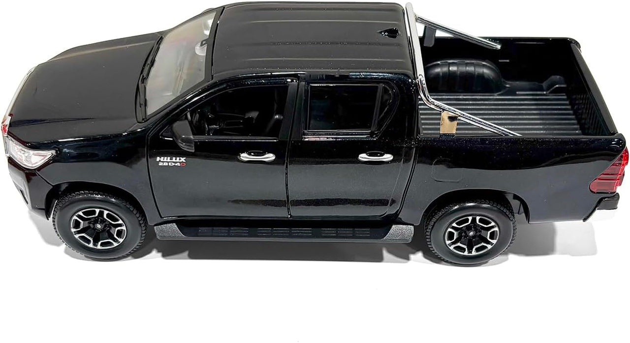 Auto Toyota Hilux Pickup Edición Exclusiva Color Negro Escala 1:27