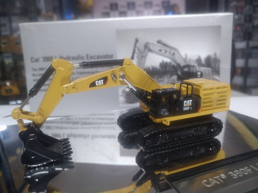 85537 Excavadora Hidráulica Caterpillar 390F Escala 1:125 - KATZER