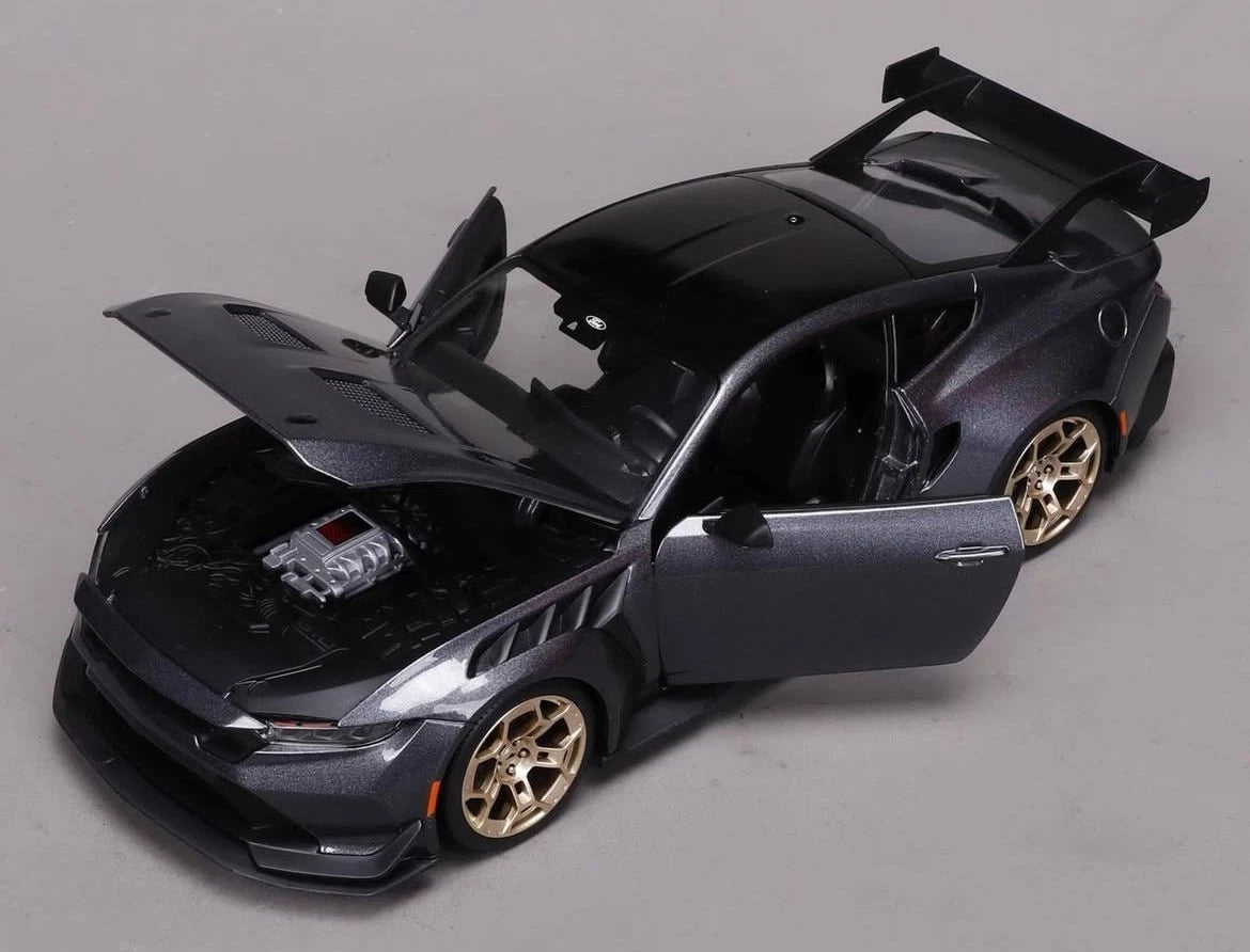 Auto Ford Mustang GTD Año 2025 Escala 1:18