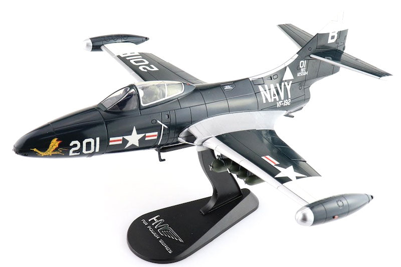 Avión Militar F9F-5 Panther VF-192 "Golden Dragon" Escala 1:72 (Modelo Descontinuado)