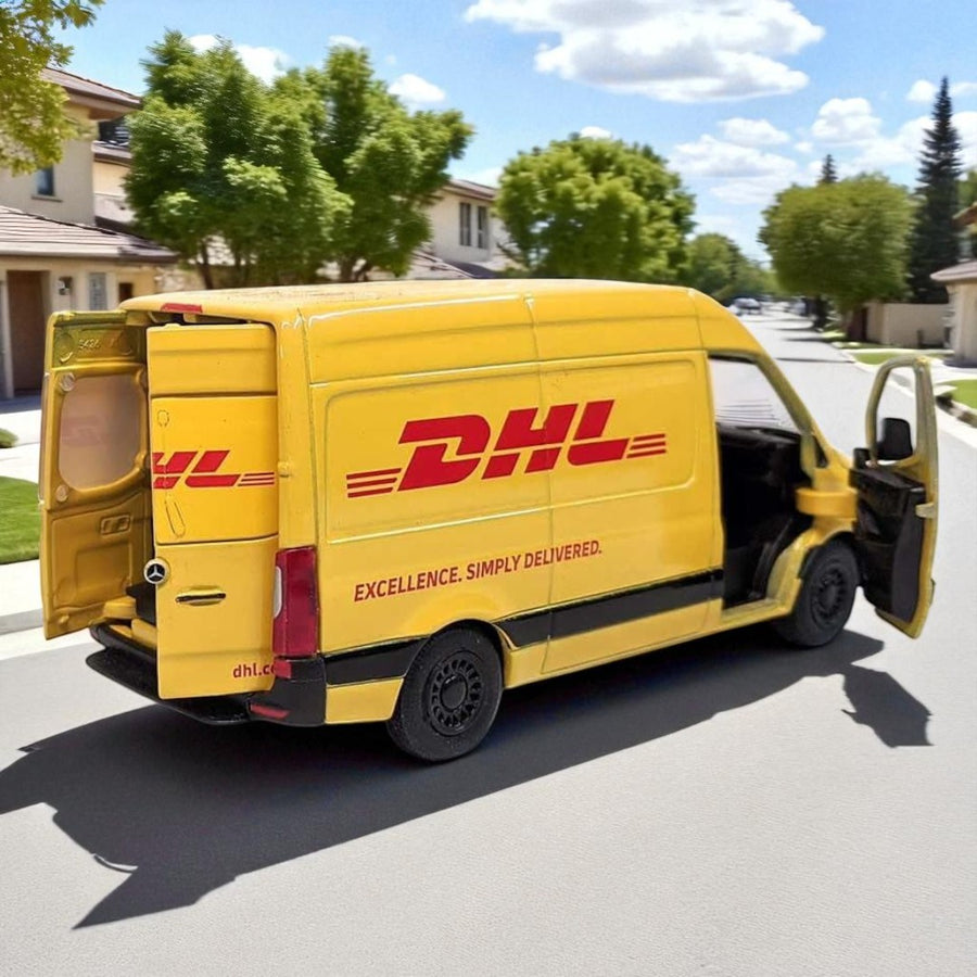 Van Mercedes - Benz Sprinter UPS DHL Escala 1:48