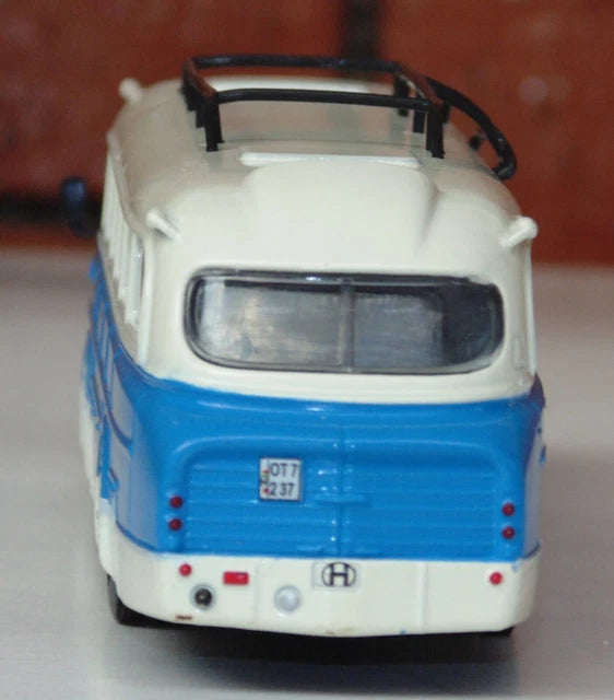 School Bus Scale 1:55