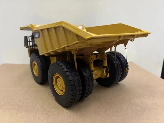 793F Mining Truck 1:50 Scale (Discontinued Model)