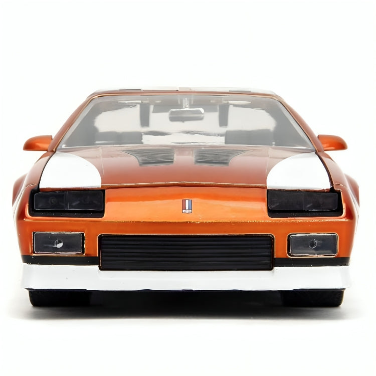Auto Chevrolet Camaro Año 1985 & Chester Escala 1:24 (Pre - Venta)