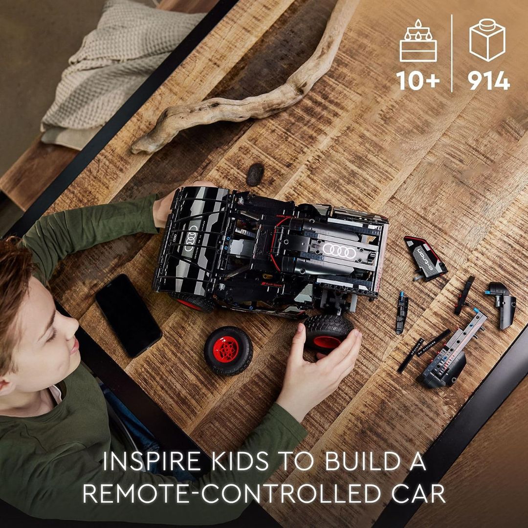 LEGO Technic Audi RS Q E-tron (914 Piezas)