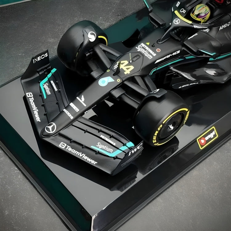 Auto De Carrera Mercedes AMG Racing #63 Año 2023 Escala 1:24 (Pre - Venta)