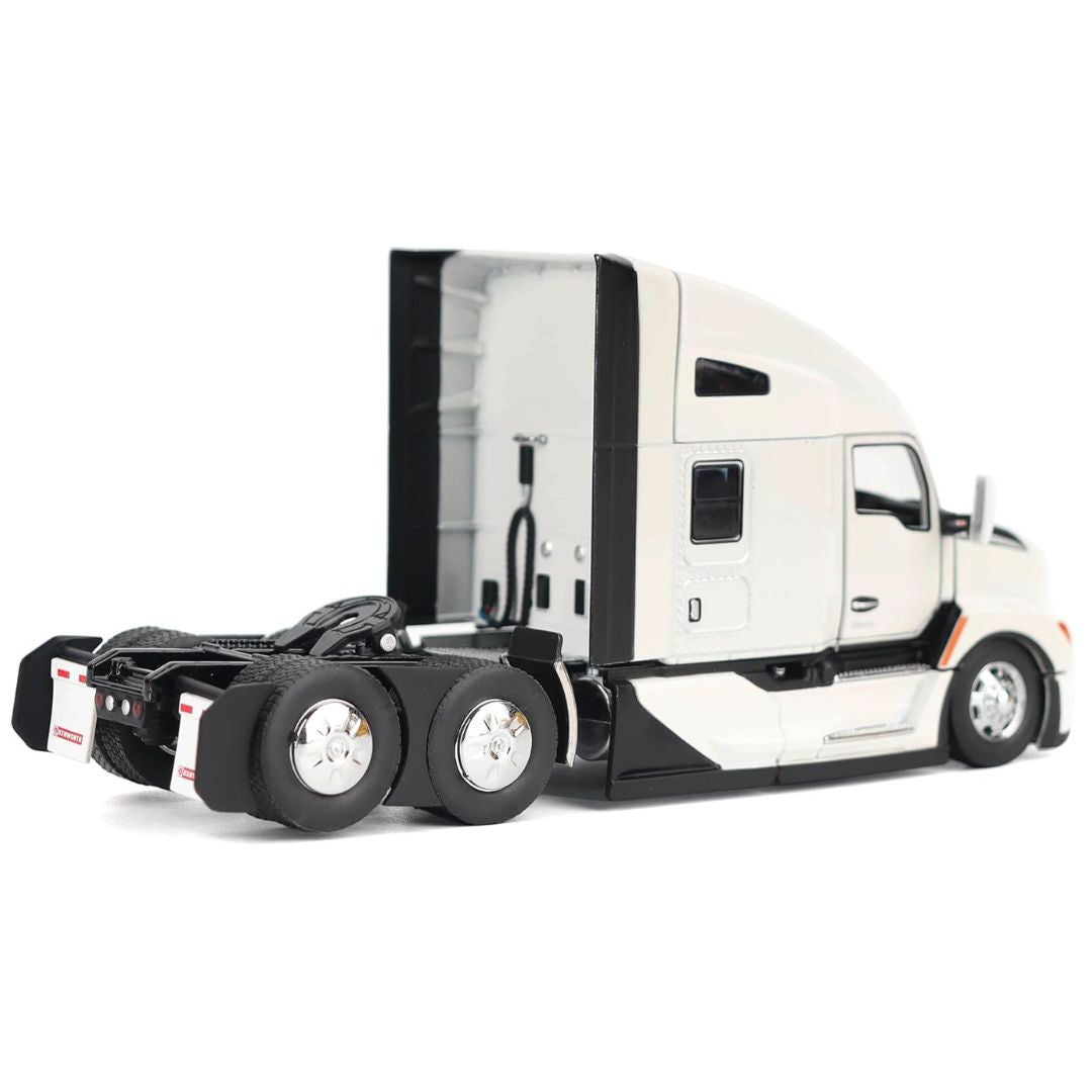 Tracto Camión Kenworth T680 Escala 1:50 (Modelo Descontinuado)
