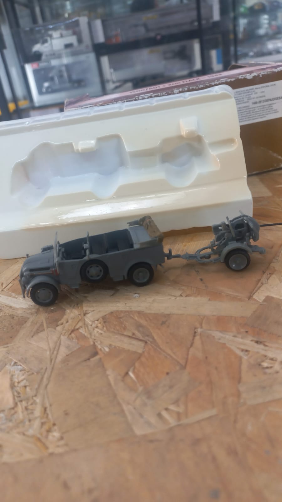 Tanque 1500 Flack Año 1943 Escala 1:72 (Modelo Descontinuado)