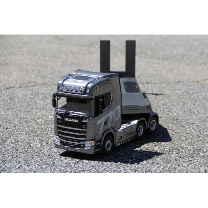 Tracto Camión Scania 770 S Huina A Control Remoto Escala 1:18