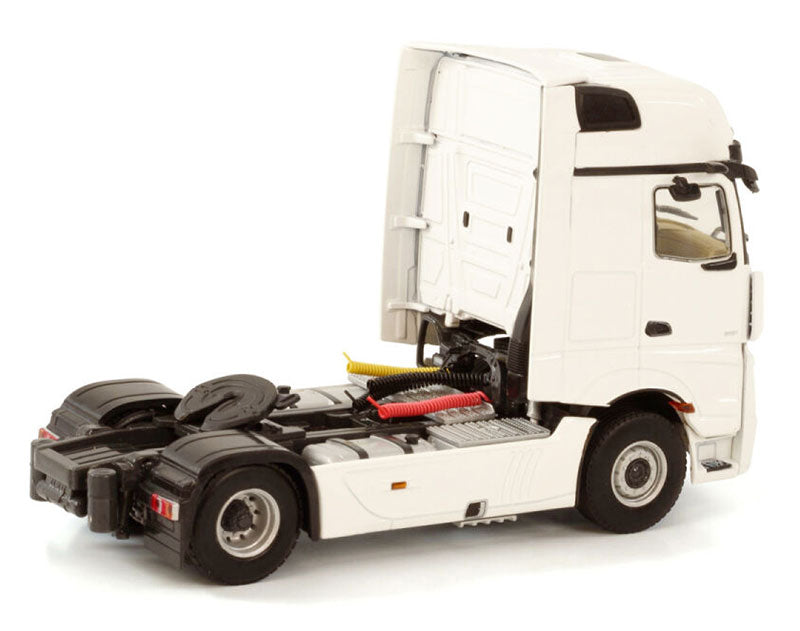 Tracto Mercedes Benz Actros MP5 Giga Space 4X2 Escala 1:50 (Pre-Venta)
