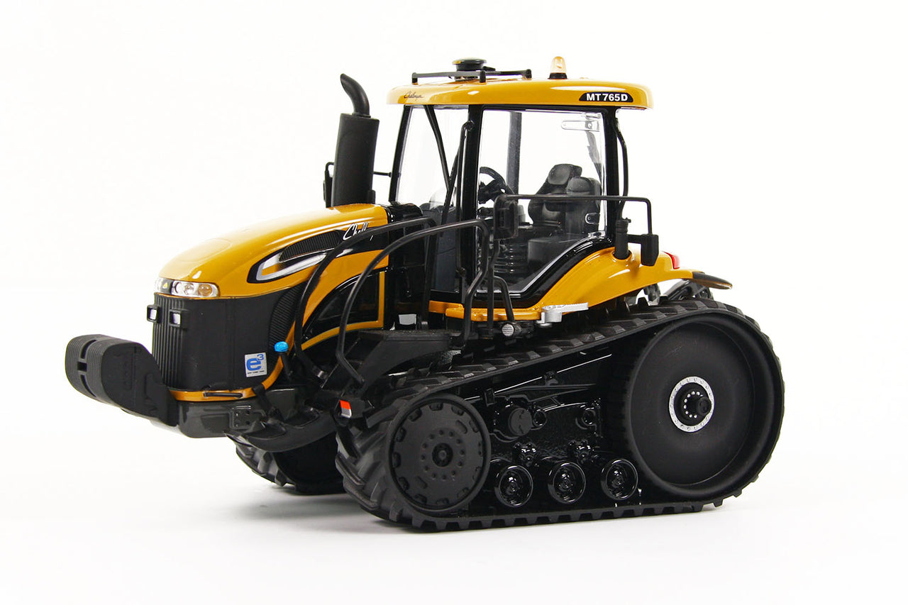 Tractor Agrícola De Orugas Agco Challenger MT765D Escala 1:32 (Modelo Descontinuado)